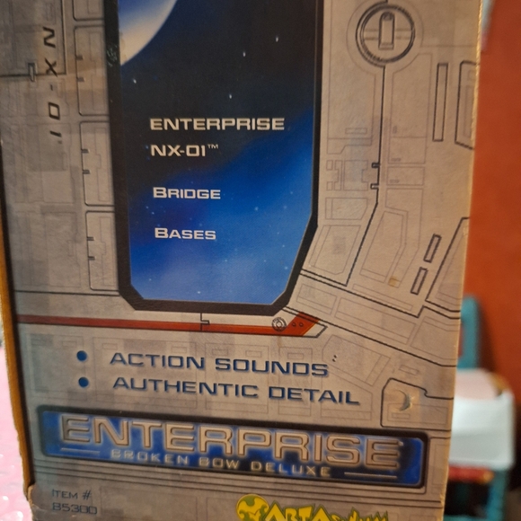 ENTERPRISE Broken Bow Deluxe NX-01 Bridge ARCHER Chair STAR TREK Art Asylum 2002 - Picture 11 of 16